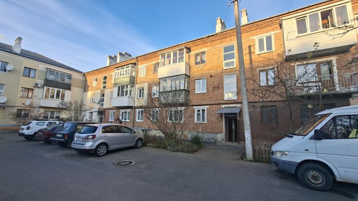 Продаж 3км.квартири. 57 м². Індивідуальне. Центр. Цегляний будинок - фото 1