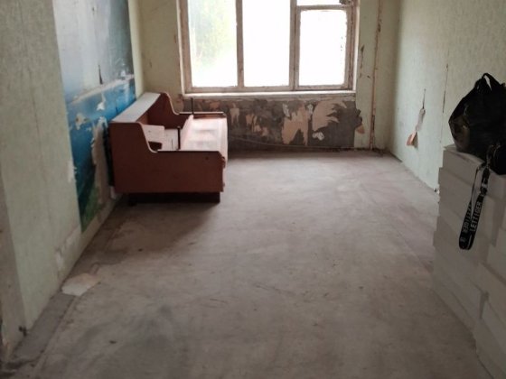 Продам 1к квартиру на Левом берегу 9мкр Каменское