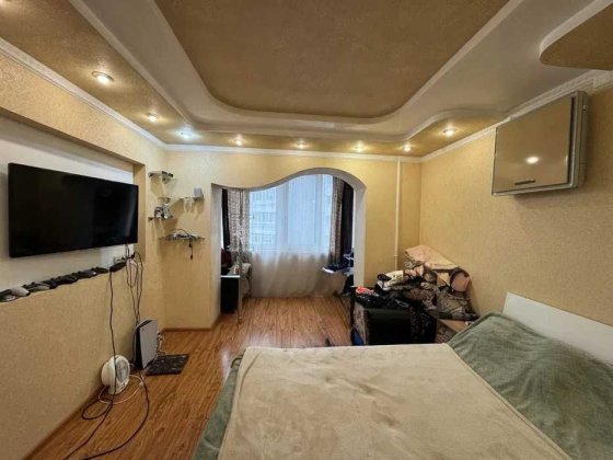 Продам 2-ком.кв. Левый берег. Каменское