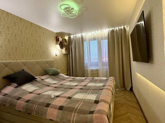 Продажа 3 ком. 1 мкрн. Левый берег Каменское