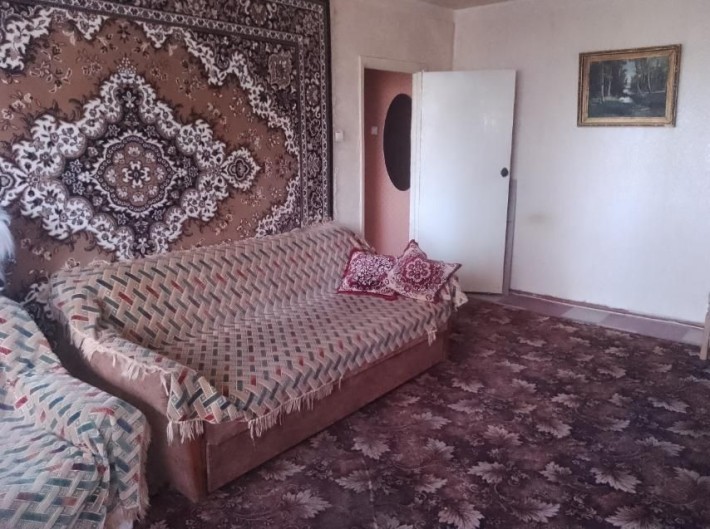 Продам 2-кімнатну квартиру (район магазину “Елма”) - фото 1