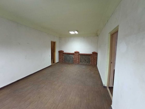 ПРОДАЖ 3-кімн. у центрі міста (А) Каменское