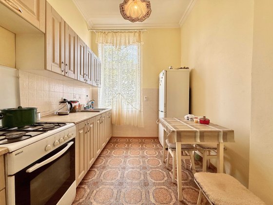 3-кім квартира в польському будинку по вул. Війтівська Гора м.Дрогобич Дрогобич