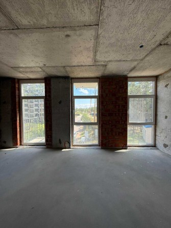 Велика 1к 43м2. Документи на руках. - фото 1