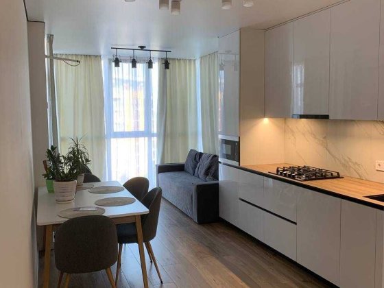 Продаж 2к квартири 80.3 кв. м на вул. Прорізна 13 Гостомель