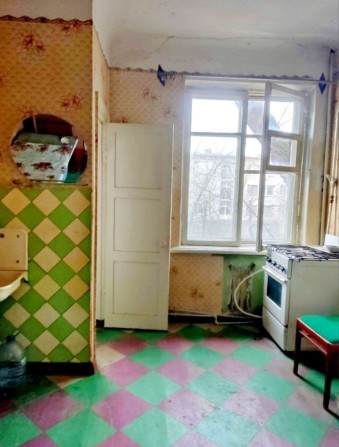 Продам 2 х ком Центер города Сталинка - фото 1