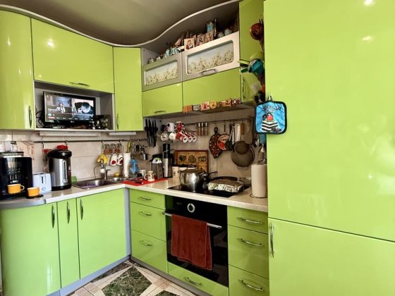 Продаж 3 кім. 10 мкрн. Лівий берег Кам'янське