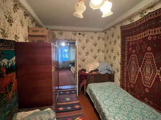 Продам 2х.ком. Камянское ,правый берег ,р-н 9 больницы Каменское