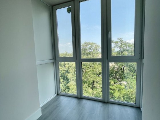 Продажа 2 ком. Пр. Свободы Правый берег Каменское