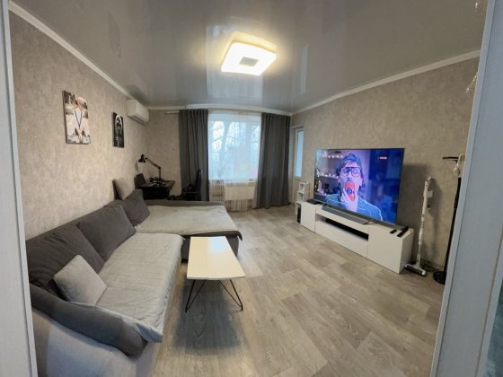 Продам 2-кімнатну квартиру без боргів Жовті Води