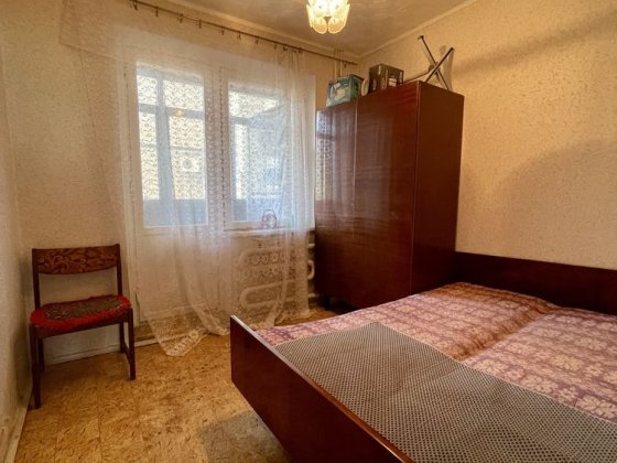 Продажа 3 ком. 1 мкрн. Левый берег Каменское