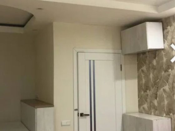 Продам 1 кім квартиру Лівий берег на Франка Каменское