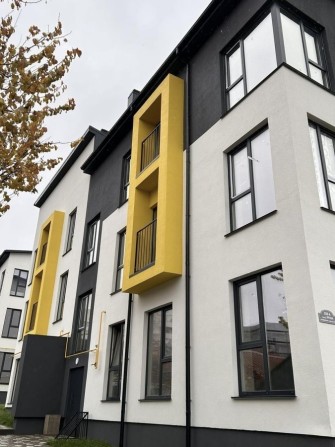 2к квартира з ГАЗОМ, просторі кімнати,розвинута інфраструктура - фото 1