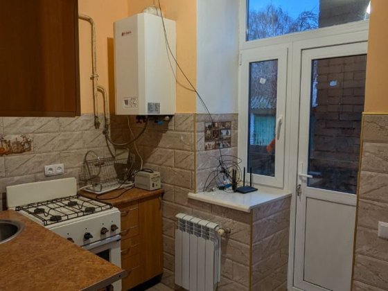 Двокімнатна. Свіжий ремонт. Власний вихід у двір Здолбунов