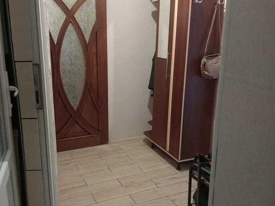 #$ Продається затишна 2-кімнатна квартира з окремим входом в свій двір Здолбунов