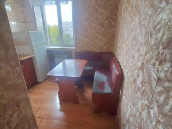 Продам 2х ком кв Черемушки Украина пр. В. Стуса Каменское