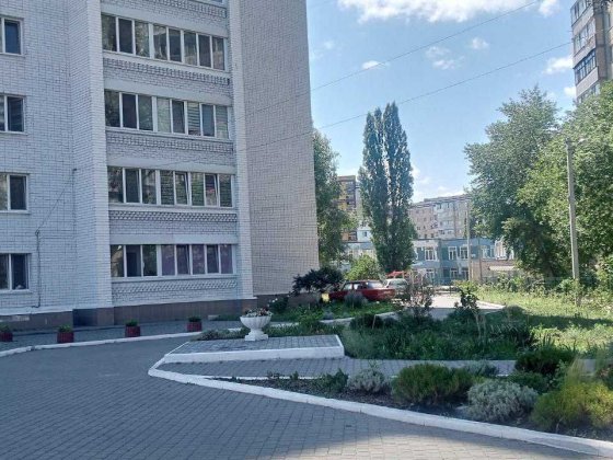 Продам  2-х ком квартиру 65м2 Левый берег Кам'янське