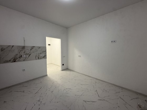 Квартира з ремонтом! Завозь меблі! Студія! Гостомель