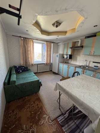 Продам уютную 1-комнатную квартиру от хозяина - фото 1