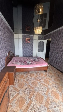 Продам 2-комнатную квартиру на Нахимова - фото 1