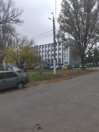 Продам 3 ком р-н "Комсомолец" ЦНАП - фото 1