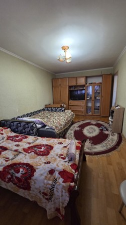 Уютная 1к кв. гостиничного типа с мебелью и техникой!!! - фото 1