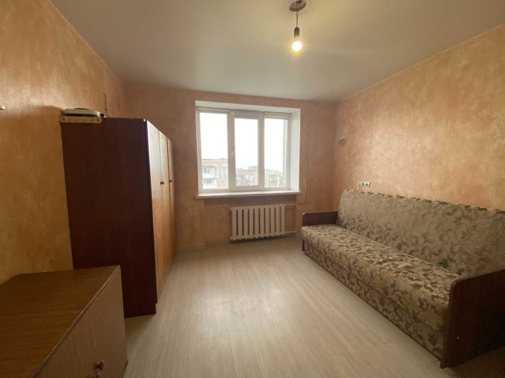 Продам квартирк коммунального типа на Парусной - фото 1