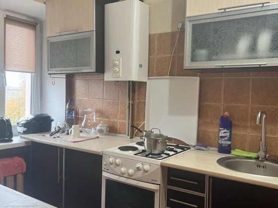 Прдам 2 комнатную квартиру район Ассоль 4 этаж Измаил