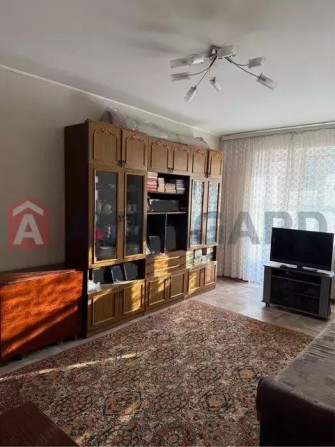 3-х кімнатна квартира на ЛБ, меблі та техніка. - фото 1