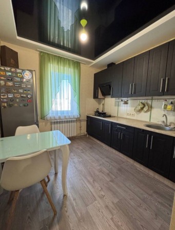 Продам 1 ком.кв. Левый берег 11 мик. - фото 1