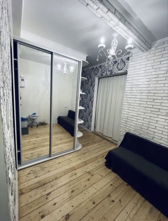 Продам 3х ком кв Сталинкв с А/О тихий Центр - фото 1