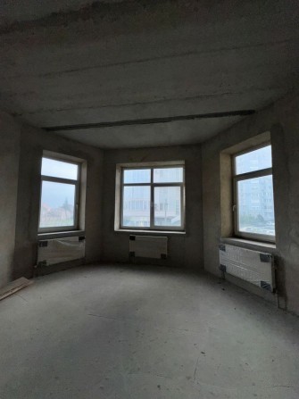 Срочно продам квартиру в Черноморске - фото 1