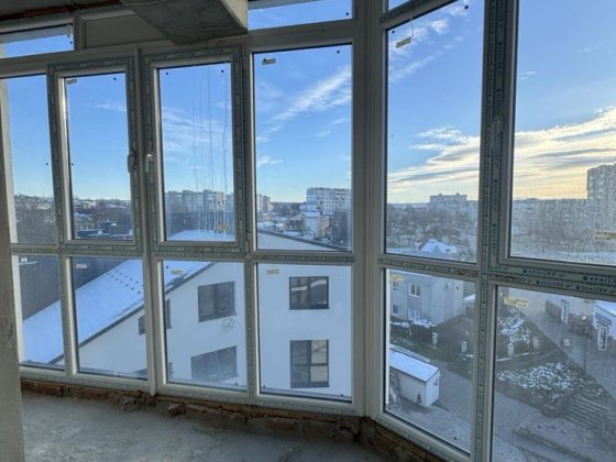 В центрі міста квартира вільного планування з паркомісцем Калуш Калуш