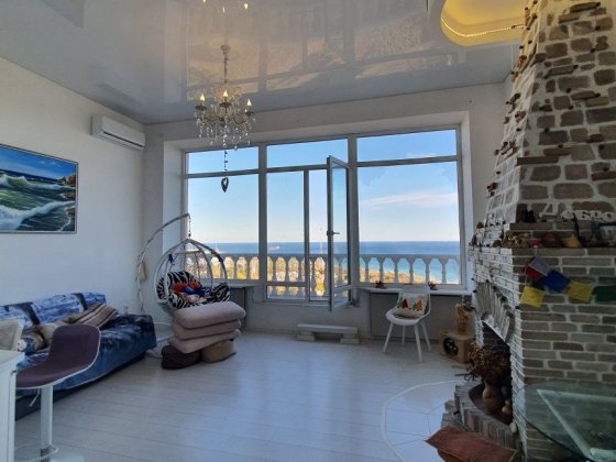 НОВИНКА,вперше у продажу крута квартира Чорноморськ