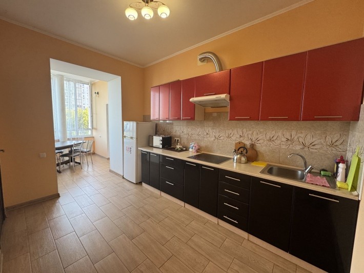 Продам 2к.квартиру  біля моря Чорноморськ - фото 1