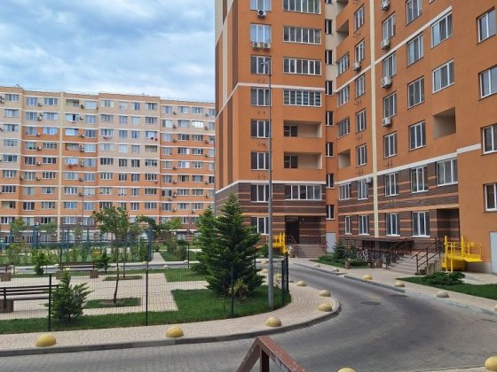 Продам  1кв  в новый доме Чорноморськ