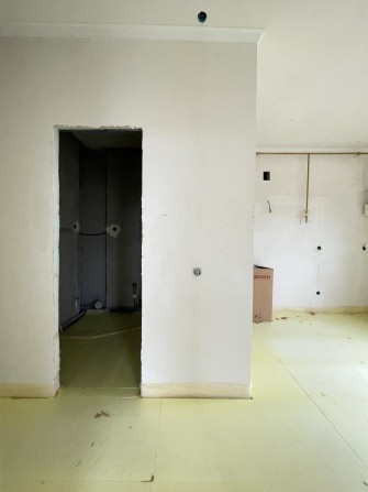 Видова квартира з частковим ремонтом 43 м2 в ЖК Парк Таун. Гостомель - фото 1