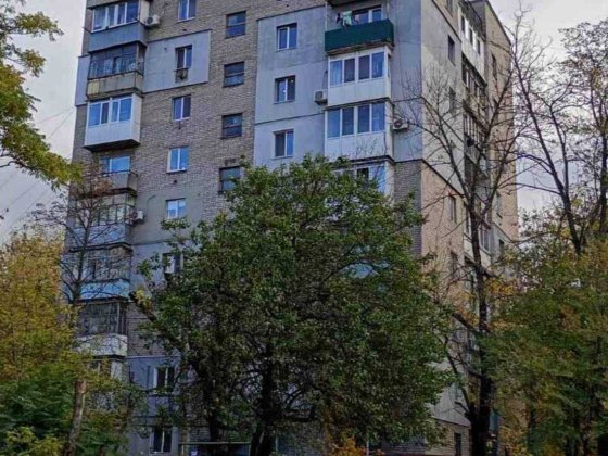 Продажа двухкомнатной квартиры. КИРПИЧНЫЙ дом Каменское