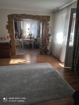Квартира в центрі міста Калуш ,все залишається - фото 1