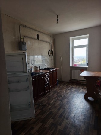 Продам 3-х кімнатну квартиру в новобудові - фото 1