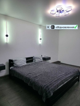 Трикімнатна квартира з АГО Євідновлення - фото 1