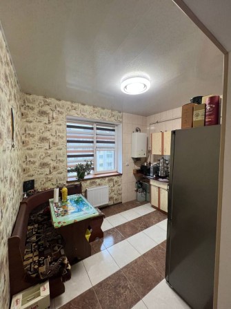 Продам классную квартиру в Молодежном - фото 1