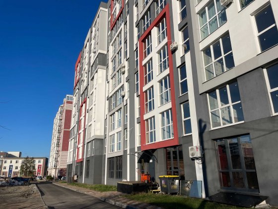 Квартира зі зручним плануванням в центрі міста Розтермінування! Гостомель