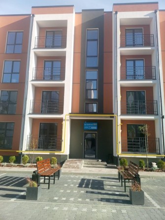 Розтрочка 2 кім. квартира 65 м.кв.!З гардеробоною! - фото 1