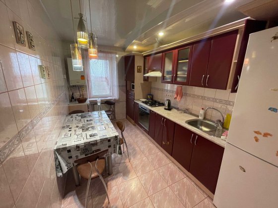 Продаж 3к. квартири, центр, район  14 Гімназії Кам'янець-Подільський