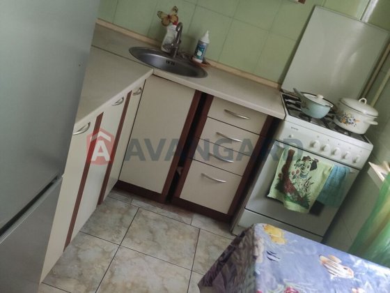 2-комнатная на Мурахтова, 2 этаж, мебель, техника Кам'янське