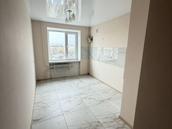 Продам 2-кімнатну квартиру Кам'янець-Подільський