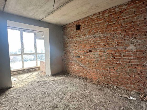 Продається простора 2-кімнатна квартира в зданій новобудові Кам'янець-Подільський