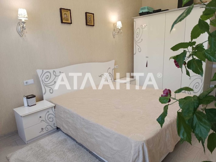 Продам 3квартиру с евроремонтом в Черноморске,с кладовой и паркоместом - фото 1