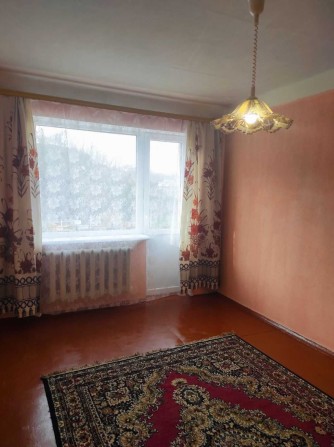 Продам квартиру в центрі Канева - фото 1